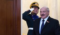 Putin ölkə liderləri ilə görüşərkən Lukaşenko  kənarda qaldı