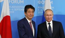 Abe COVİD-19 yayılmasının tamamlanmasından sonra Putinlə görüşmək istəyir