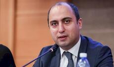 Təhsil nazirindən gülməli və ağlamalı təyinat: Qaynatanı  vəzifəsindən çıxararaq yerinə kürəkənini təyin etdi