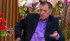 Baba Vəziroğludan ağır sözlər: “İt hürər, karvan keçər“