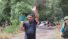 Zabuxda daşnak Andranikə cangüdənlik edən Putin əsgəri...-Nə demək istəyirsən?..