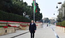 Prezident İlham Əliyev 20 Yanvar faciəsinin 33-cü ildönümü ilə əlaqədar Şəhidlər xiyabanını ziyarət edib