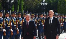 Özbəkistan Prezidenti Şavkat Mirziyoyevin rəsmi qarşılanma mərasimi olub