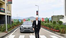 Prezident İlham Əliyev “Füzuli Şəhəri Günü”ndə Füzuli şəhərinə köçmüş sakinlər və rayon ictimaiyyətinin nümayəndələri ilə görüşüb