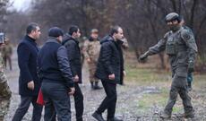 Əsirlikdə olan 2 hərbçimiz vətənə qaytarıldı-Video