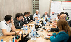 “Bazar Biliyi və Bazara İnamın artırılması” mövzusunda seminar