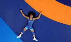 Hindistanlı qadın güləşçi Vinesh Phoqat Paris Olimpiadasında uğursuzluğa düçar olub