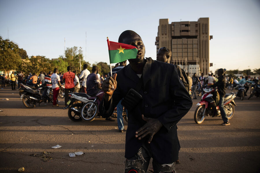 Burkina Faso Ukrayna ilə münasibətləri kəsə bilər
