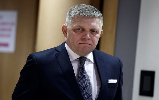 Aİ Slovakiyanın maliyyə vəsaitlərini demokratik geriləmə səbəbindən bloklamağı düşünür