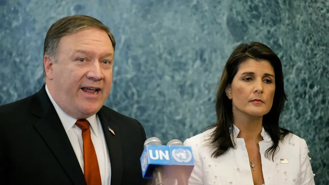 Tramp Pompeo və Heylini öz administrasiyasına təyin etməyəcək