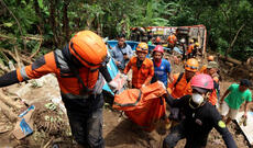 Sürüşmə nəticəsində beş nəfər həyatını itirib