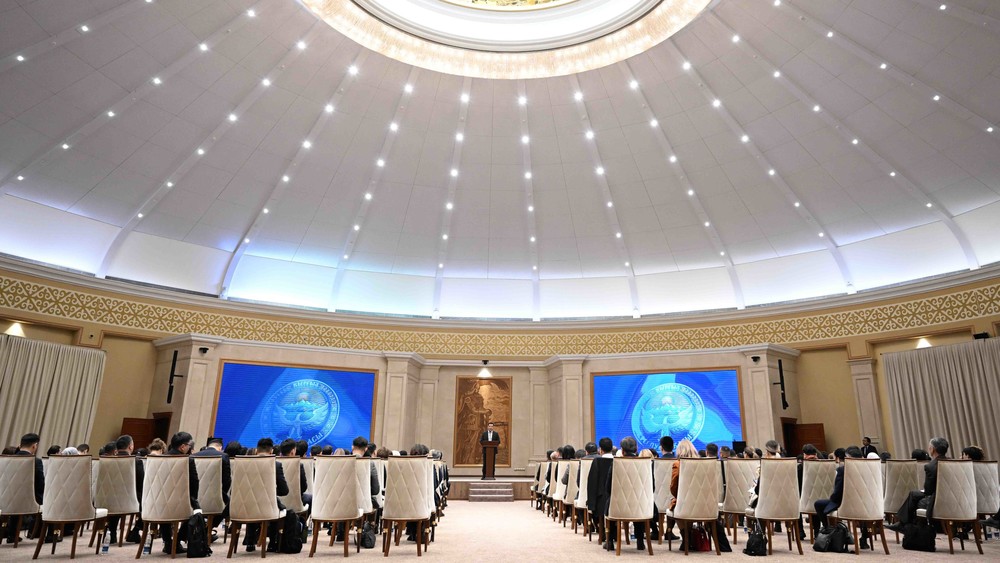 Qırğızıstanda Parlament Assambleyası Şurasının növbədənkənar iclas keçiriləcək
