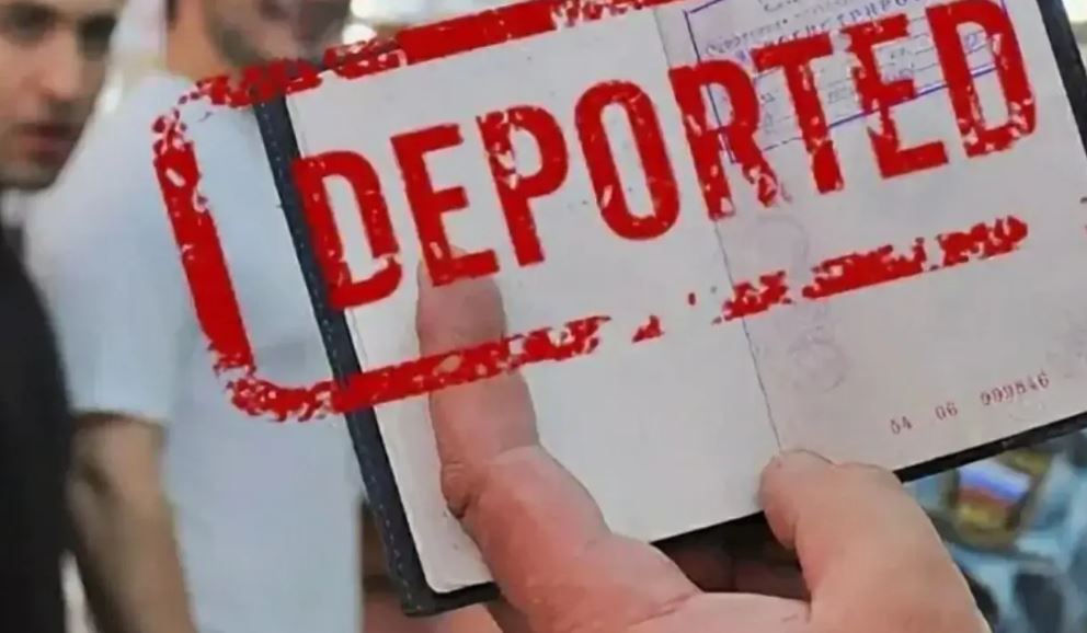 Deportasiya edilən miqrantlar iki il müddətinə xarici pasport ala bilməyəcəklər