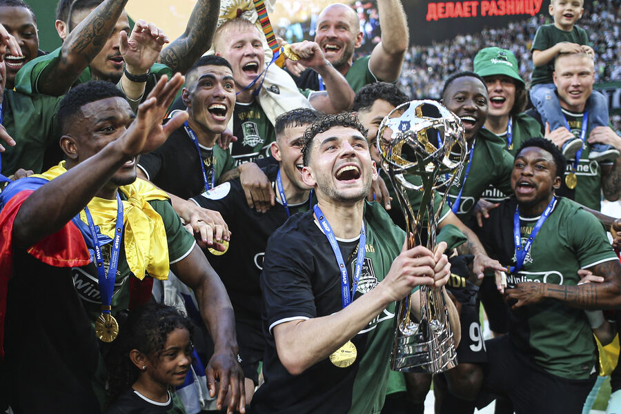 "Krasnodar" "Dinamo"nu 3:0 hesabı ilə məğlub edərək Rusiya çempionu olub