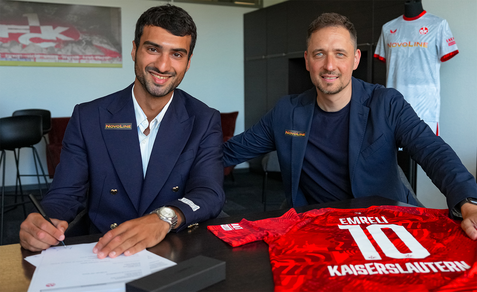 Mahir Emreli Almaniyanın “Kaiserslautern” klubu ilə müqavilə imzalayıb