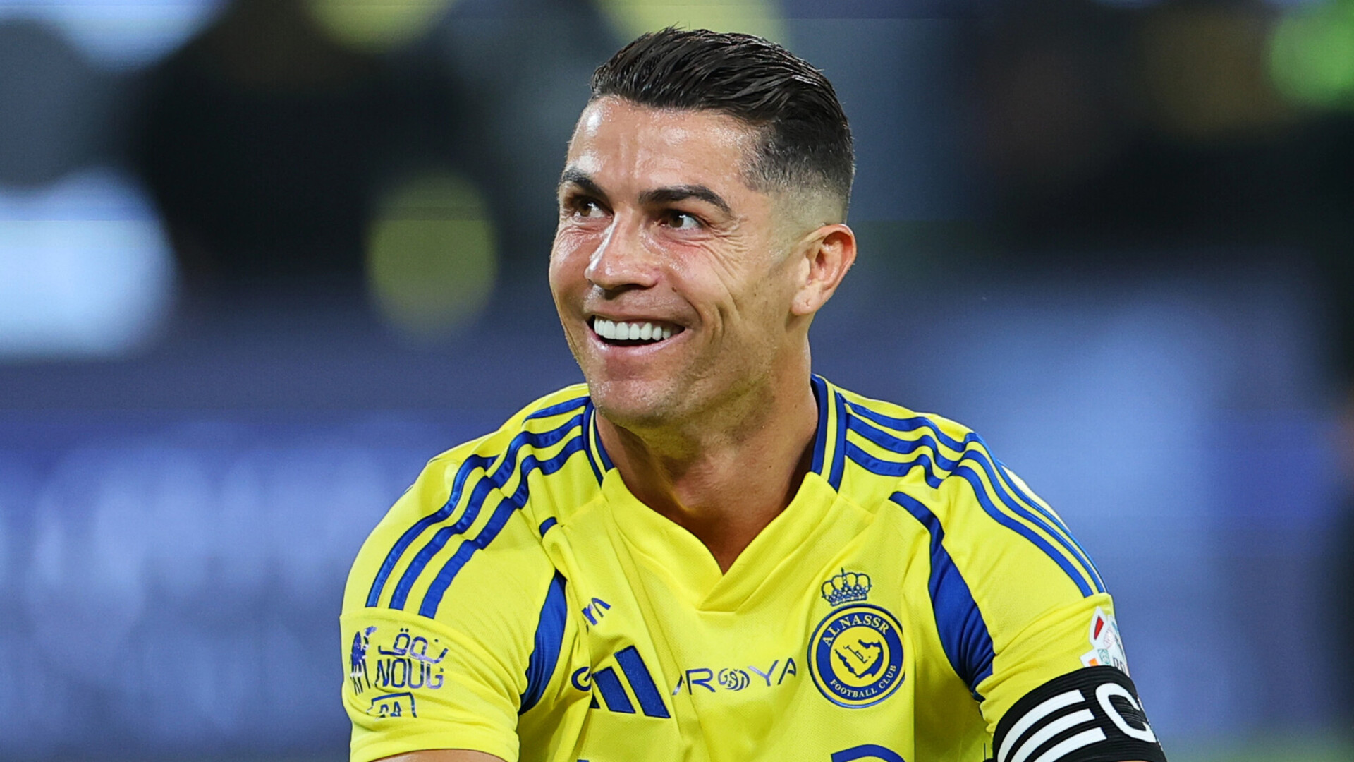 Ronaldo "Əl-Nasr"la müqaviləni uzatdıqdan sonra futbolçular arasında rekord maaş alacaq