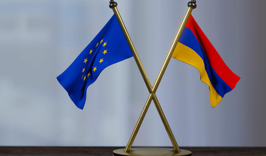 Aİ Ermənistanla tərəfdaşlığı dərinləşdirməyə hazır olduğunu bəyan edib