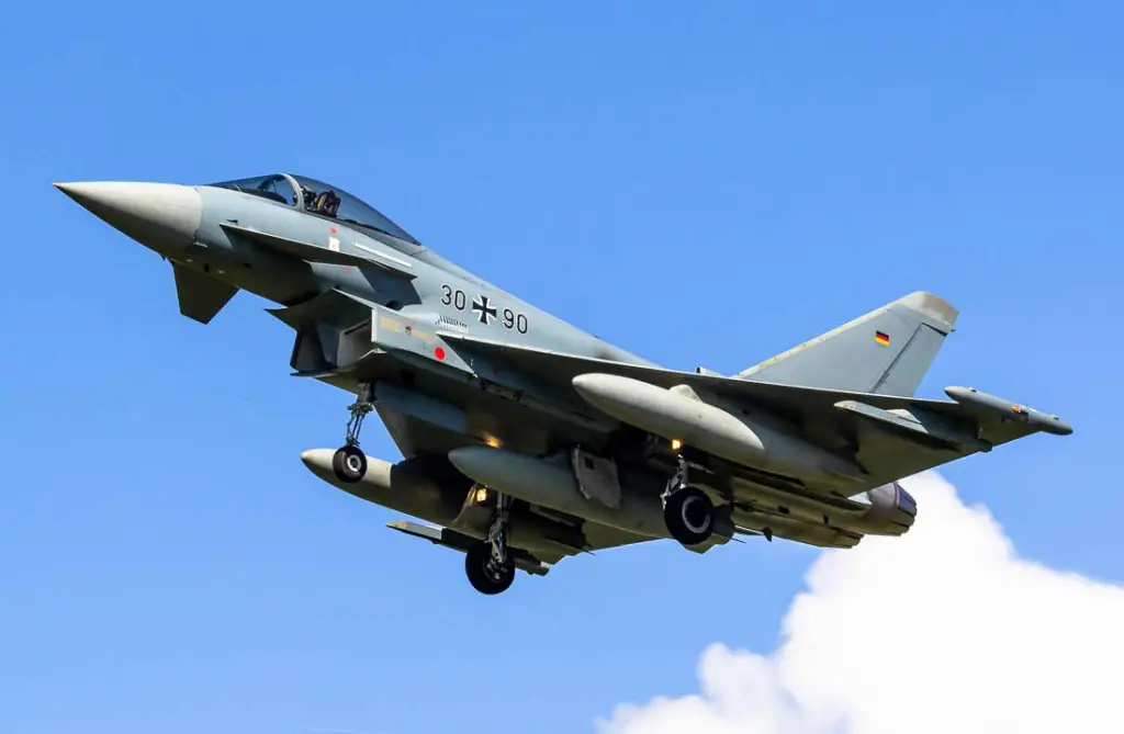 London Ankara ilə “Eurofighter” müqaviləsinin uğurla tamamlanmasını gözləyir