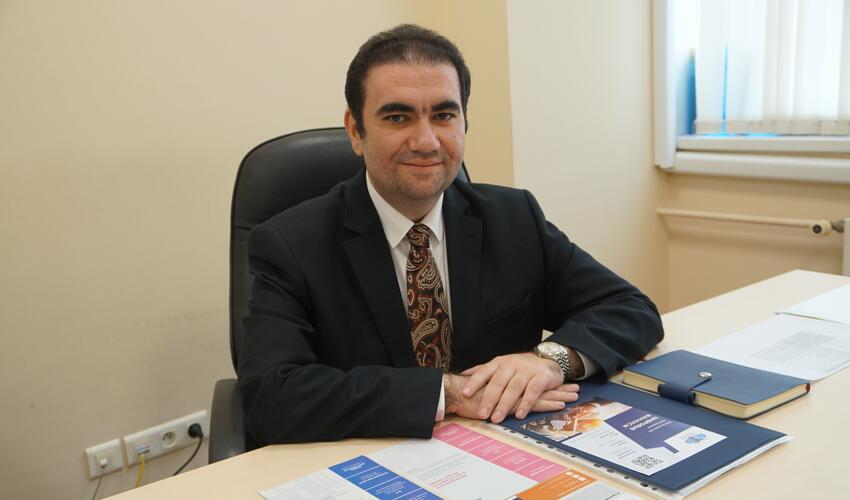 İqbal Quliyev MDBMİ-də fakültənin dekanı olub