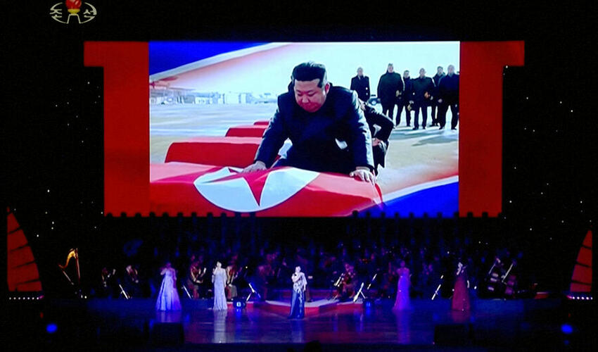 Kim Çen In Ukraynada həlak olan KXDR əsgərlərinin xatirəsini ehtiramla yad edib