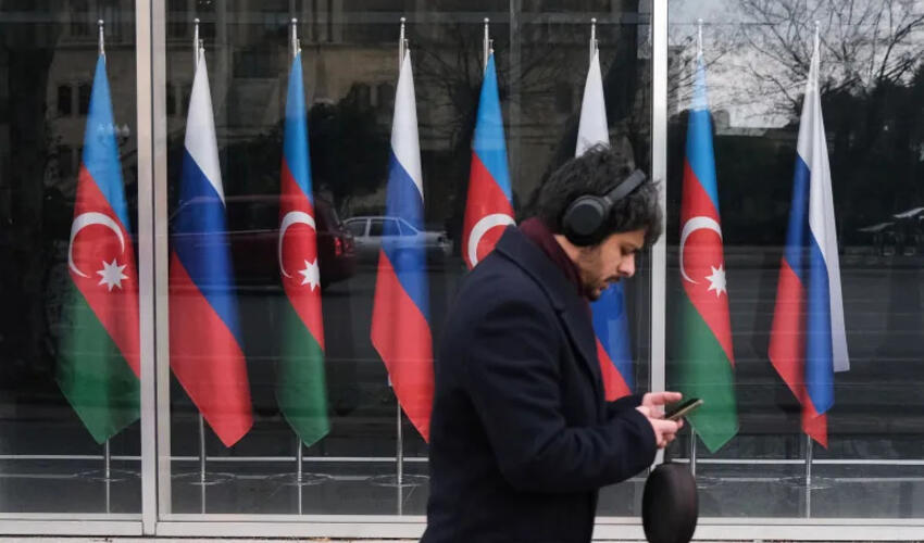 Dövlət Duması Rusiyada xarici bayraqlardan istifadənin məhdudlaşdırılmasını təklif edib