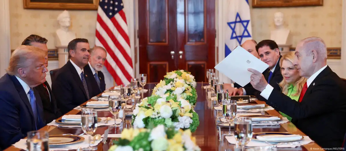 Netanyahu Trampı Nobel Sülh Mükafatına namizəd göstərib