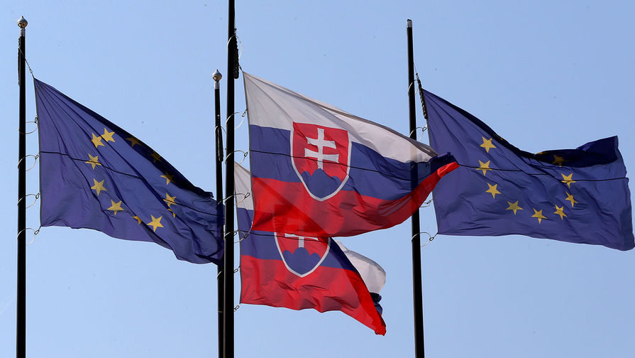 Slovakiya yenidən Aİ-nin Rusiyaya qarşı sanksiyalarının qarşısını alıb