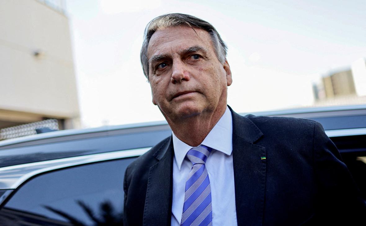 Braziliya prokurorları keçmiş prezident Bolsonaronu dövlət çevrilişində təqsirli bilib