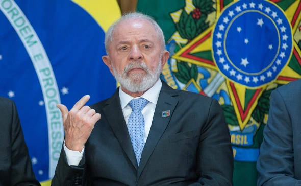 Braziliya prezidenti Trampı özünü dünyanın imperatoru hesab etməməyə çağırıb