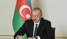 Prezident İlham Əliyev media nümayəndələrini mükafatlandırıb SƏRƏNCAM