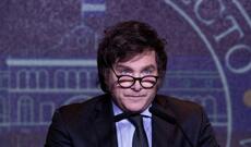 Argentina prezidenti avtomobili izdihamın hücumuna məruz qaldıqdan sonra qaçmağa məcbur olub