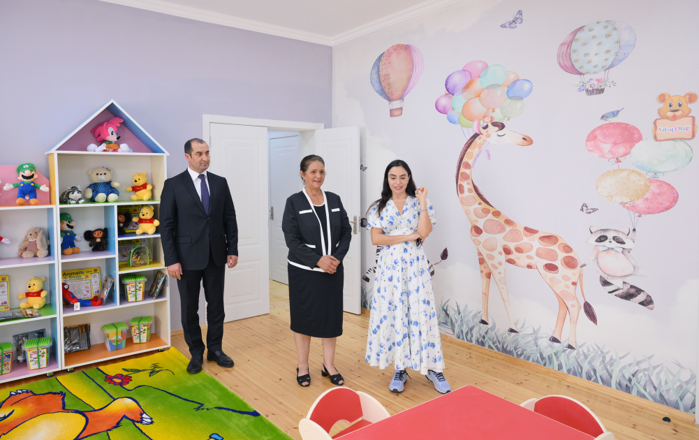 Heydər Əliyev Fondunun vitse-prezidenti Leyla Əliyeva Şamaxıda inşa olunan körpələr evi-uşaq bağçalarının açılışında iştirak edib