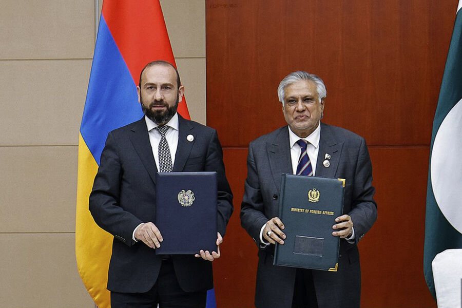 Ermənistan və Pakistan diplomatik əlaqələr qurmaq qərarına gəliblər