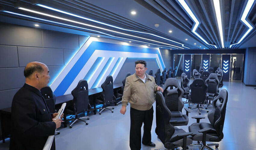 Şimali Koreyada ilk kompüter klubu açılıb