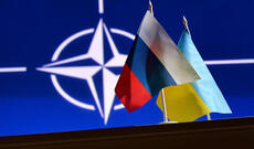 Şimali Atlantika Alyansının (NATO) faktiki olaraq bütün ölkələri Rusiya ilə müharibə vəziyyətindədir