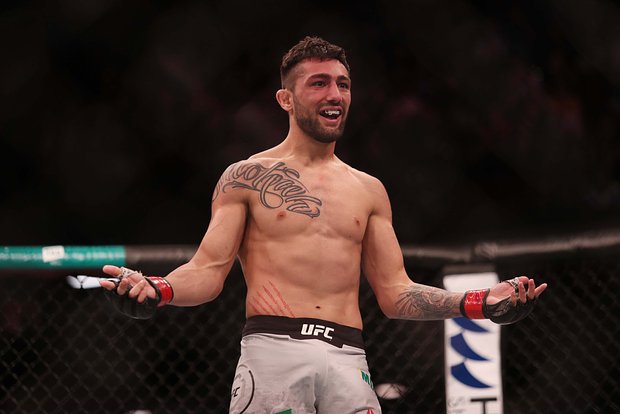 Keçmiş UFC döyüşçüsü Moxtaryan Avstraliyada güllələnib