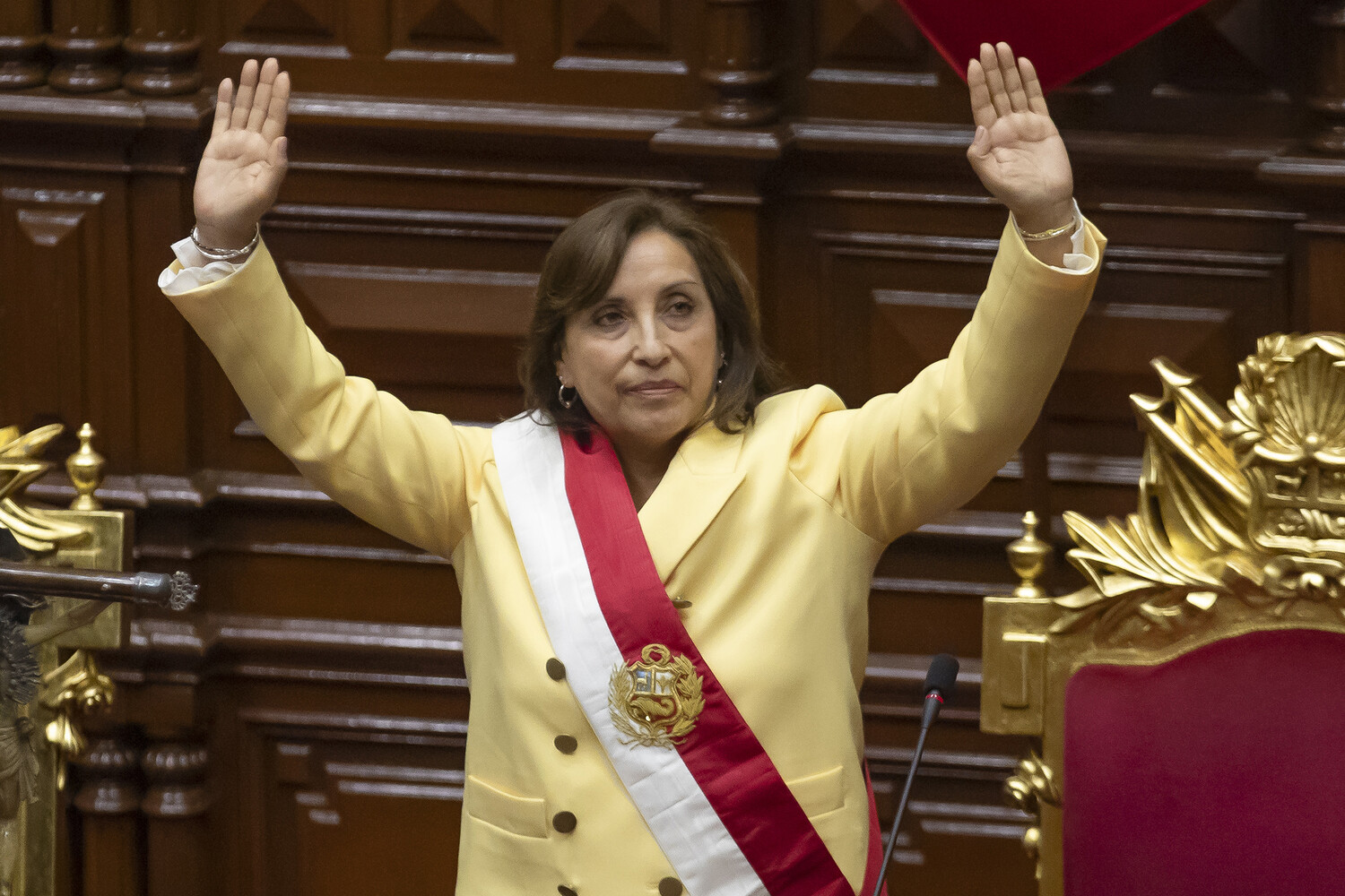 Peru prezidentinə impiçment elan edilib