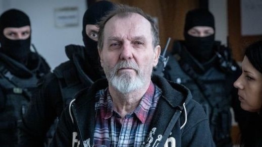 Slovakiya məhkəməsi baş nazir Robert Fitsonu güllələyən şəxsə 21 il həbs cəzası verib