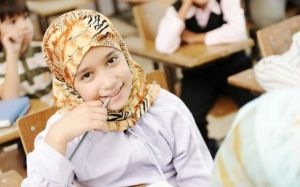 İsveçrə hökuməti dövlət məktəblərində hicaba qadağa qoymaqdan imtina edib