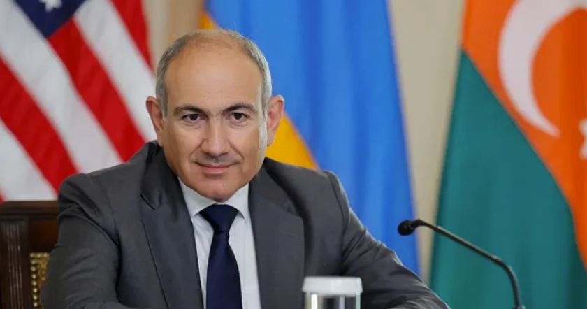 Ermənistan yük maşınlarının Türkiyədən Azərbaycana hərəkət etməsinə icazə verməyə hazırdır
