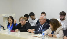 “Azərbaycanın İslam dövrü qəbiristanlıqları: tarixi-arxeoloji və mədəni irs perspektivləri” - dəyirmi masa