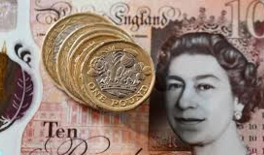 Telegraph: Böyük Britaniyanın milli borcu 20 ildə üç dəfə artıb