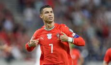 Georgina yatmazdan əvvəl Kriştiano Ronaldo ilə yataqda şəklini paylaşıb