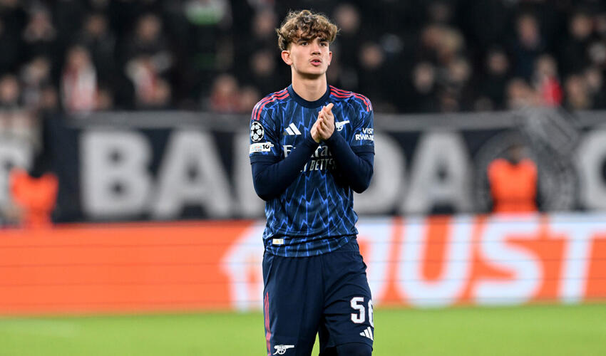 "Arsenal"ın yarımmüdafiəçisi Maks Doumen Çempionlar Liqası tarixində ən gənc debütant olub