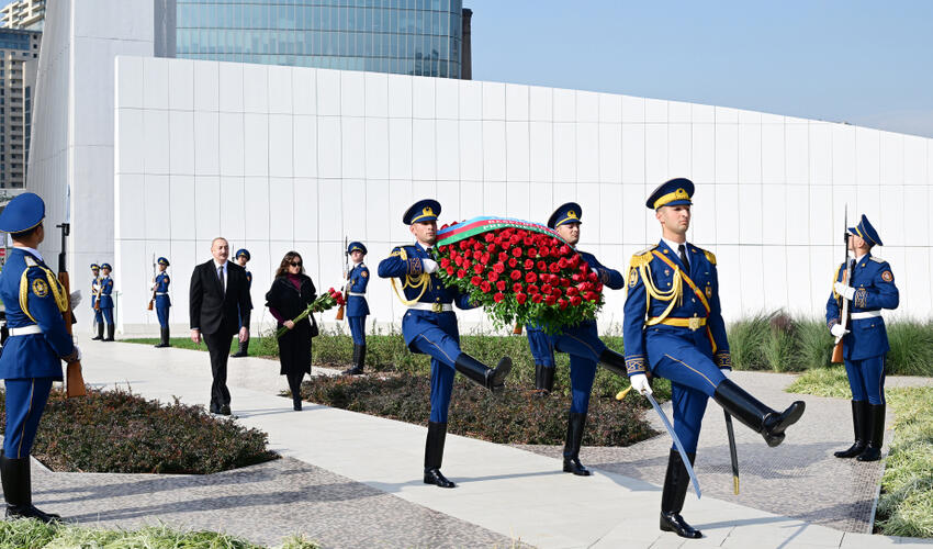 Bakıda Zəfər muzeyinin açılışı olub
Prezident İlham Əliyev və birinci xanım Mehriban Əliyeva tədbirdə iştirak ediblər