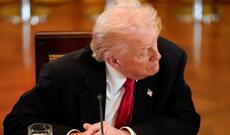 İsveçrəli iş adamları Trampa Rolex saatı və  qızıl külçə hədiyyə ediblər