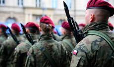 Polşa Silahlı Qüvvələrinin sayı 215.000 nəfərə çatıb