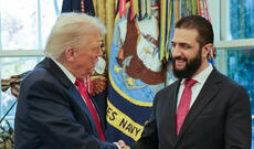 Tramp Ağ Evdə Suriyanın müvəqqəti prezidentini qəbul edib