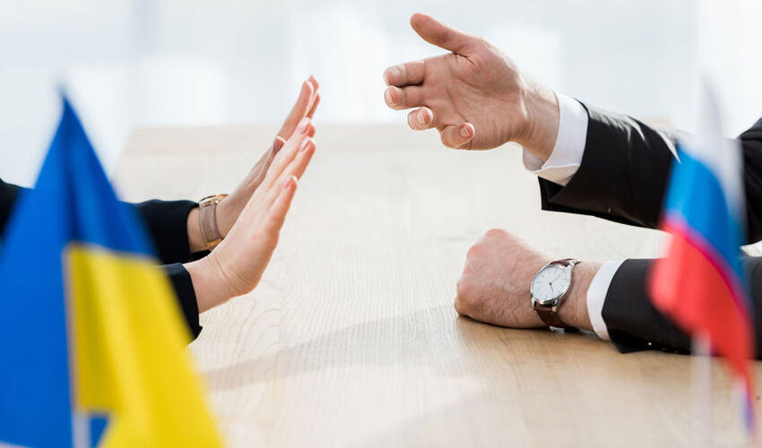 Ukrayna Rusiya ilə dondurulmuş sülh danışıqlarını elan etdi