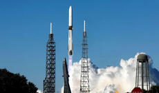 Ceff Bezosun şirkəti Marsa peyk daşıyan raket buraxdı